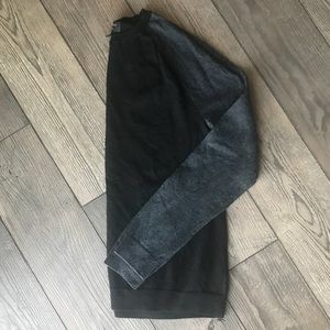 MEN’S BANANA REPUBLIC SWEATER